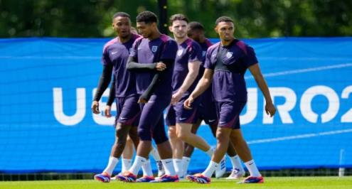 الجميع في حالة تأهب.. الاستعدادات الأخيرة لإنجلترا قبل مواجهة إسبانيا في نهائي يورو 2024